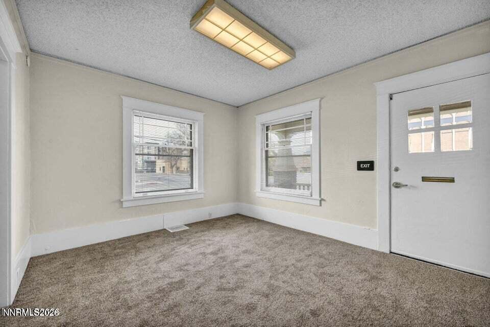 918 West 2nd Street Reno, NV 89503 - Photo 4 of 29 Vine