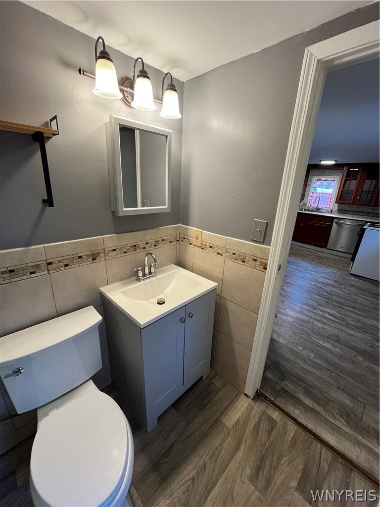 17 Edith Street Tonawanda, NY 14150 - Photo 14 of 43 Downstairs bathroom