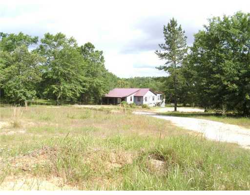 1162 Crenshaw Road Lucedale, MS 39452 - Photo 1 of 10 Primary Photo