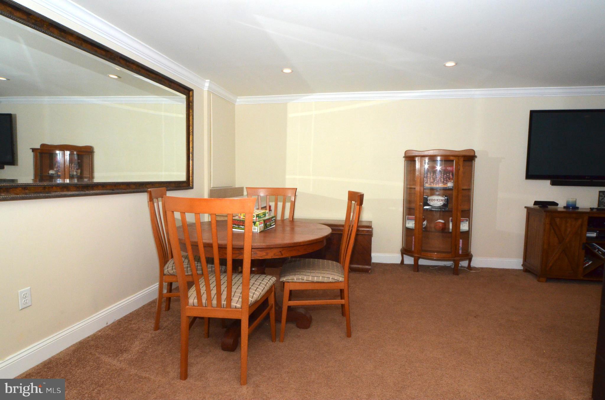 14112 Alderton Road Silver Spring, MD 20906 - Photo 17 of 26 Interior (General)