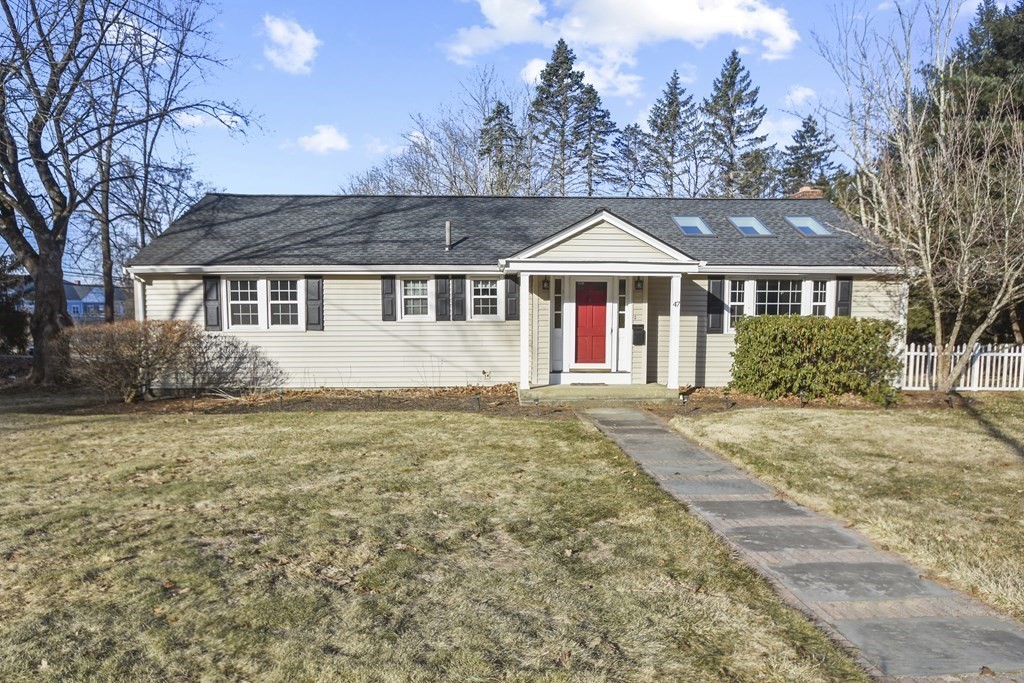 47 Woodmere Road Framingham, MA 01701 - Photo 1 of 31 Gallery Image 1