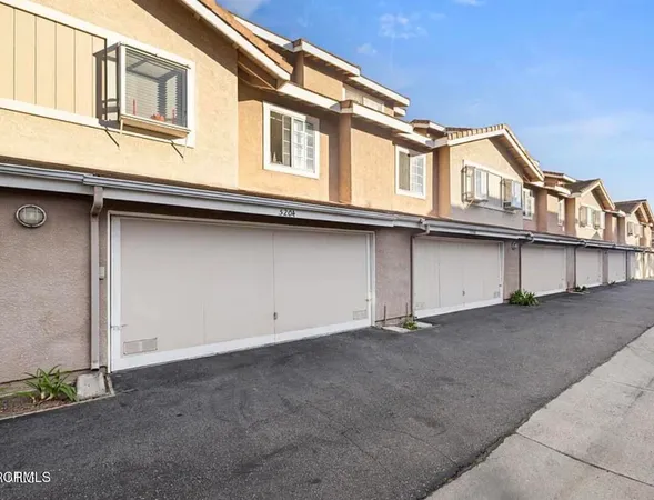 $597,000 | 5204 Columbus Place, Oxnard, CA 93033