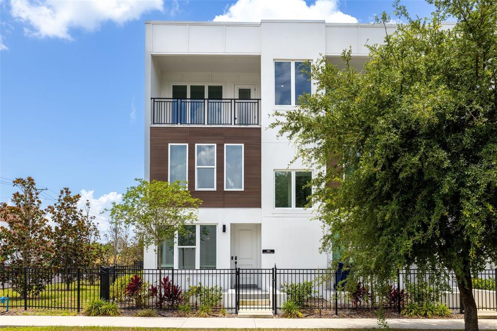 121 East Warren Ave Unit 4  