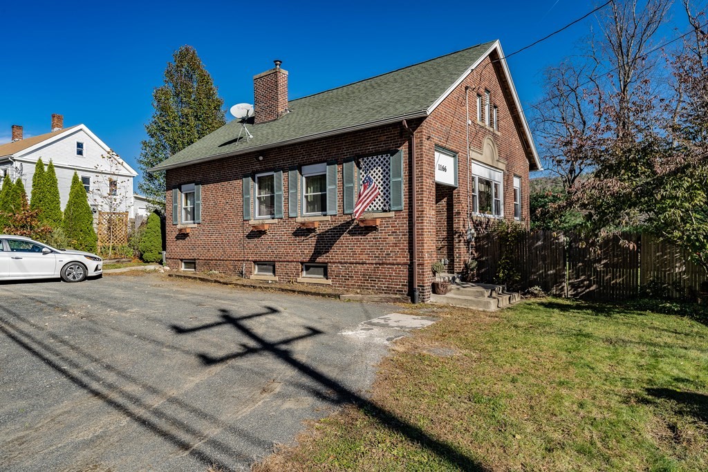 1166 Huntington Road Russell, MA 01071 - Photo 1 of 20