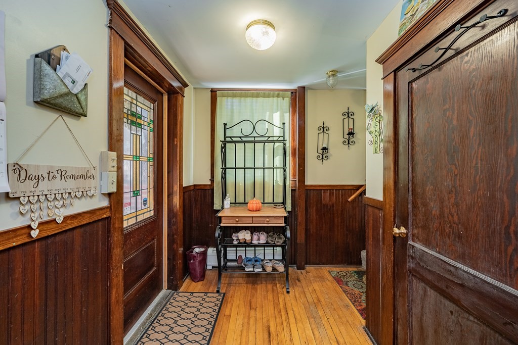 1166 Huntington Road Russell, MA 01071 - Photo 8 of 20