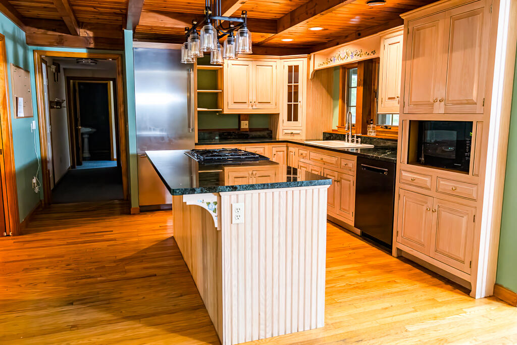 101 Trillium Trail Bangor, ME 04401 - Photo 13 of 82 101 Trillium Trail-11