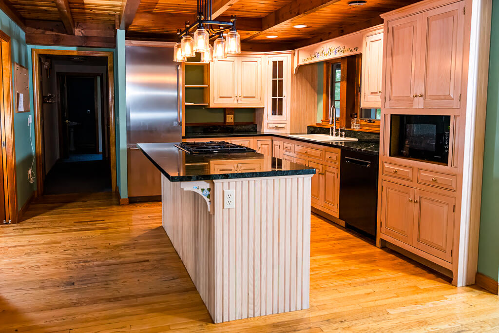 101 Trillium Trail Bangor, ME 04401 - Photo 8 of 82 101 Trillium Trail-15