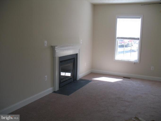 12631 Hilltop Road Lusby, MD 20657 - Photo 3 of 20 Living Room #2
