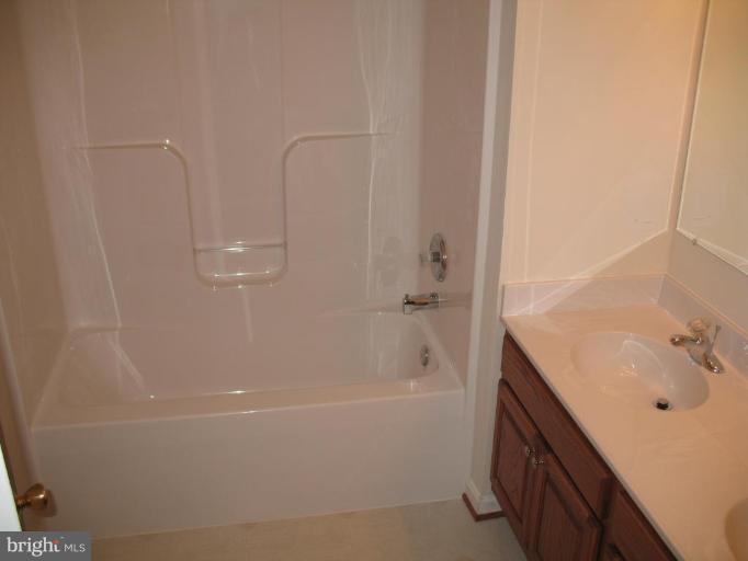12631 Hilltop Road Lusby, MD 20657 - Photo 10 of 20 Master Bath #2