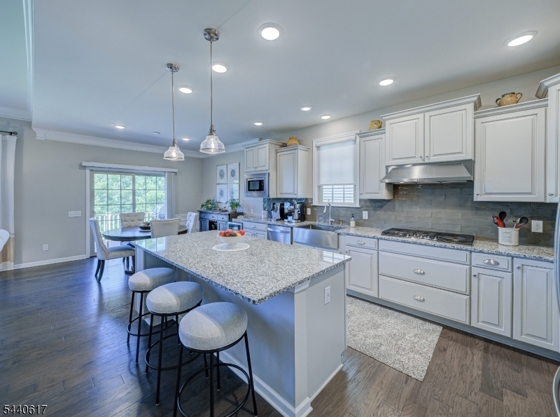 50 Sullivan Road Flemington, NJ 08822 - Photo 3 of 42