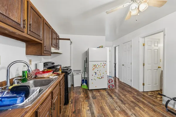 $1,100,000 | 522 Front Street, Lawrenceburg, IN 47025