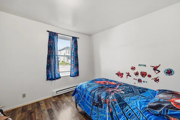 $1,100,000 | 522 Front Street, Lawrenceburg, IN 47025