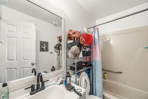 $1,100,000 | 522 Front Street, Lawrenceburg, IN 47025