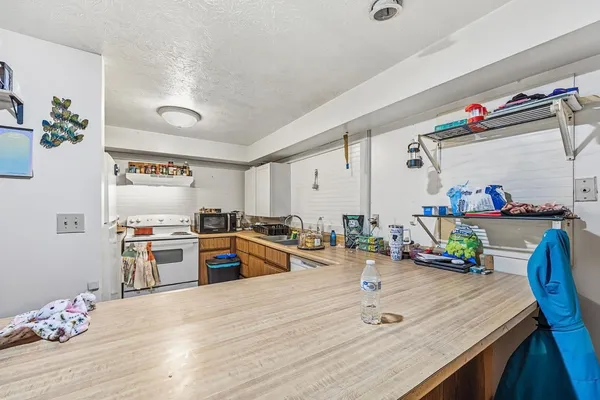 $1,100,000 | 522 Front Street, Lawrenceburg, IN 47025