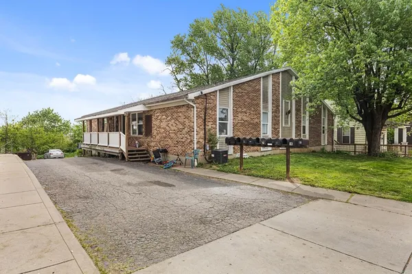 $1,100,000 | 522 Front Street, Lawrenceburg, IN 47025