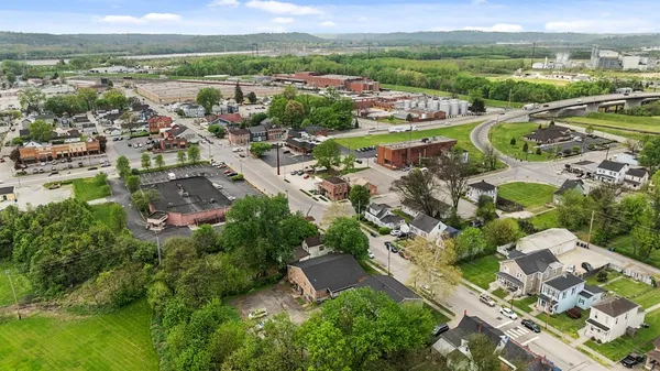 $1,100,000 | 522 Front Street, Lawrenceburg, IN 47025