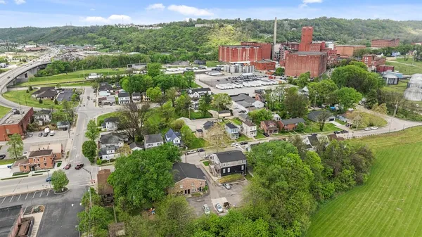 $1,100,000 | 522 Front Street, Lawrenceburg, IN 47025