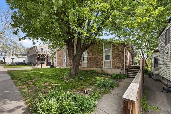 $1,100,000 | 522 Front Street, Lawrenceburg, IN 47025