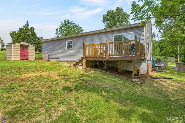 $159,900 | 306 Moulton Street, De Soto, MO 63020