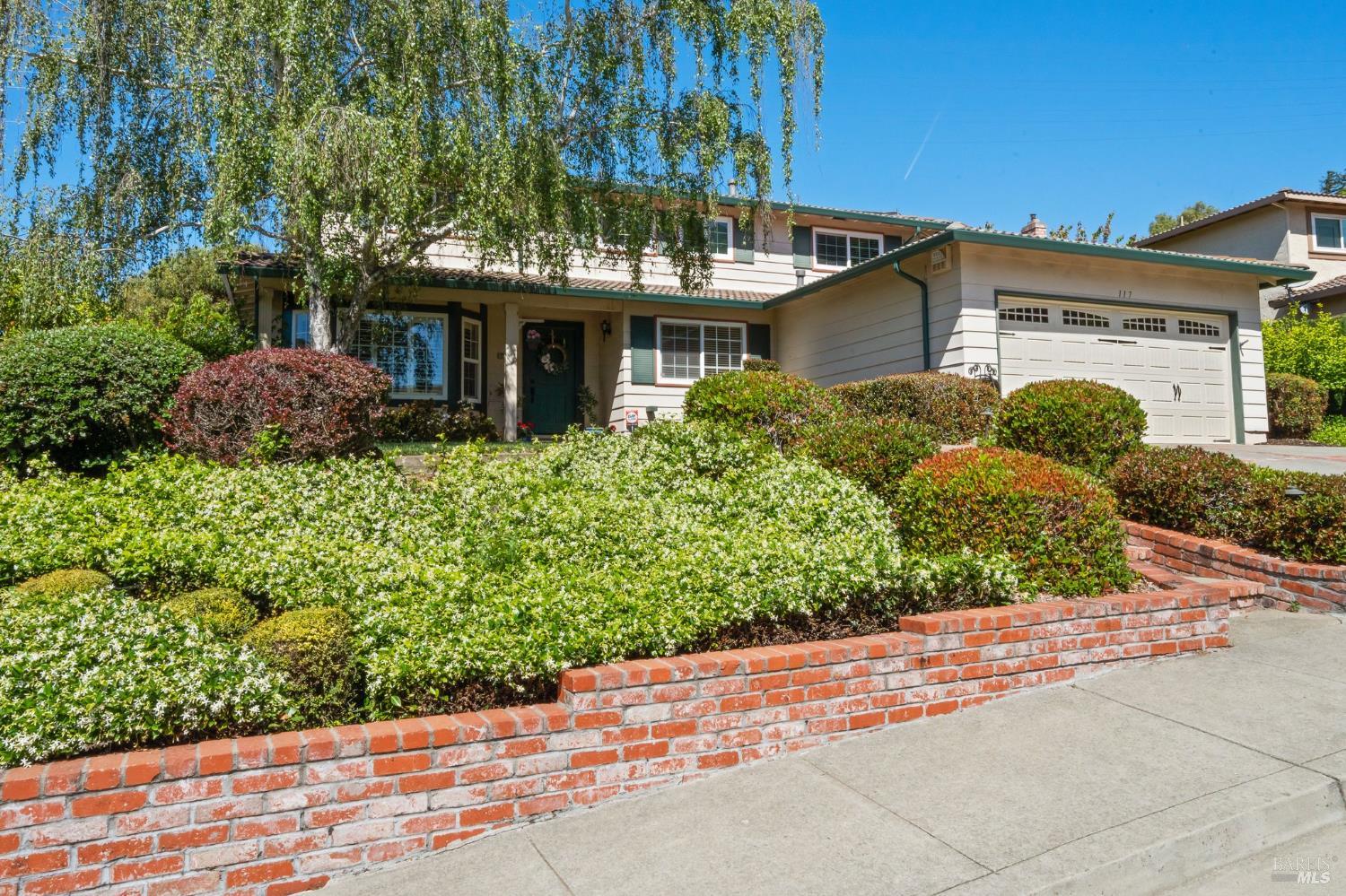 117 Lancaster Way Vallejo, CA 94591 - Photo 3 of 51