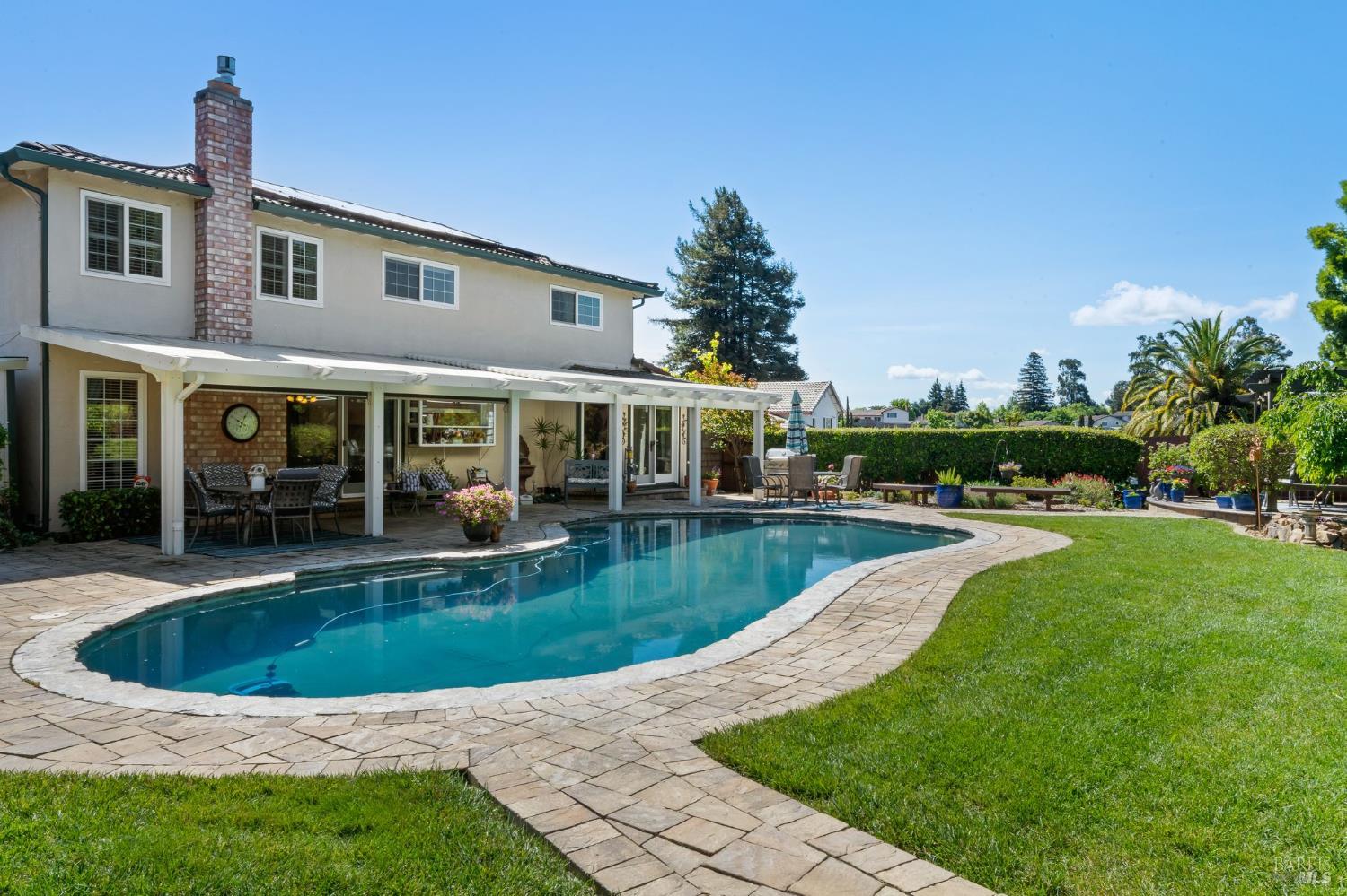 117 Lancaster Way Vallejo, CA 94591 - Photo 39 of 51