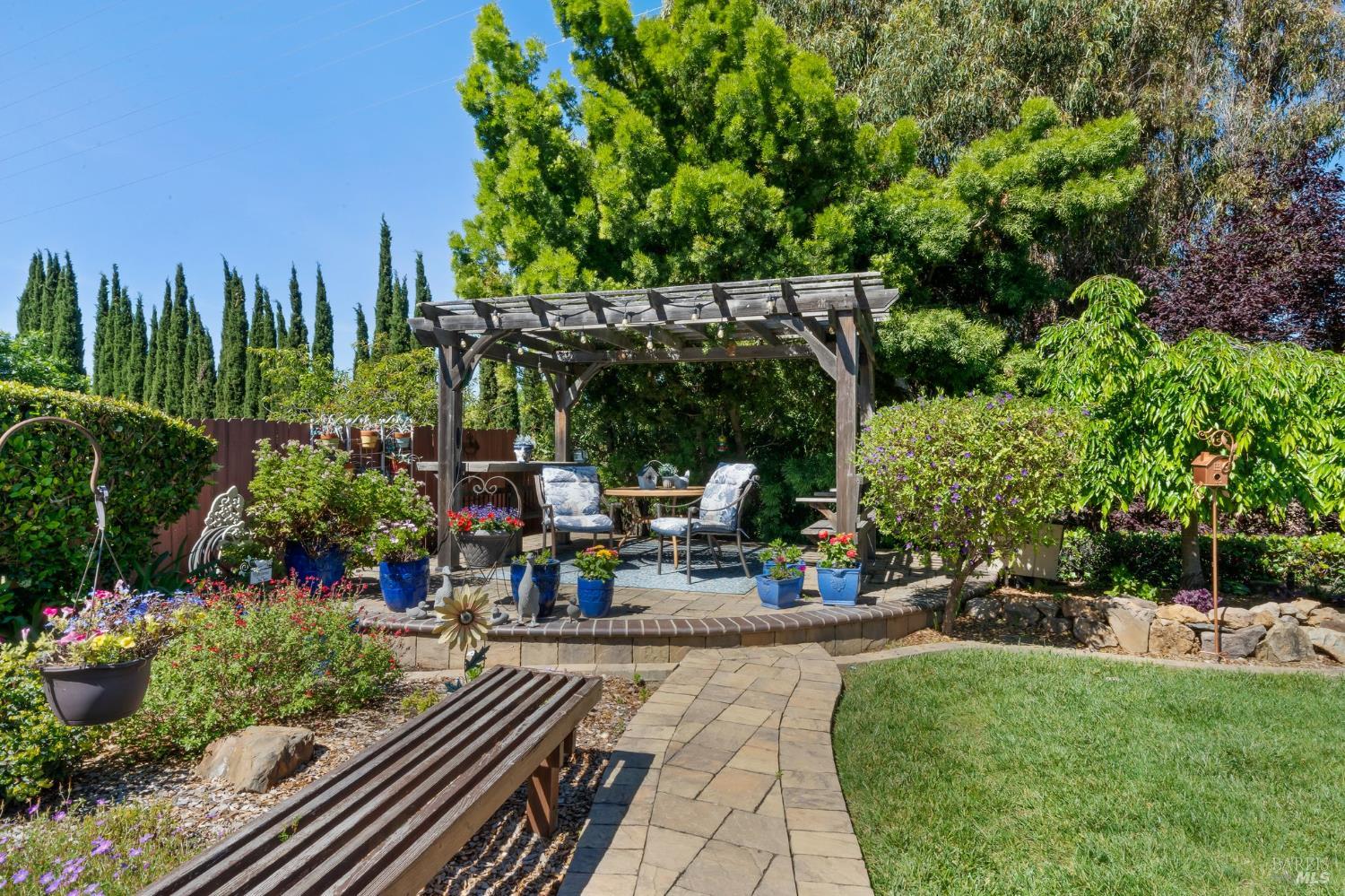117 Lancaster Way Vallejo, CA 94591 - Photo 43 of 51