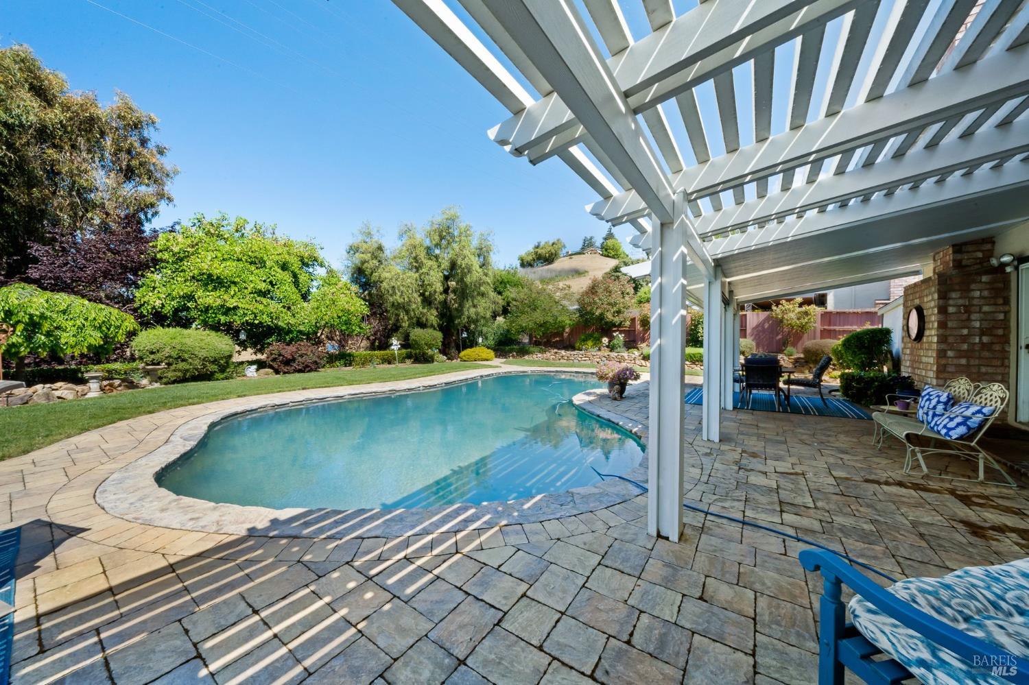 117 Lancaster Way Vallejo, CA 94591 - Photo 45 of 51
