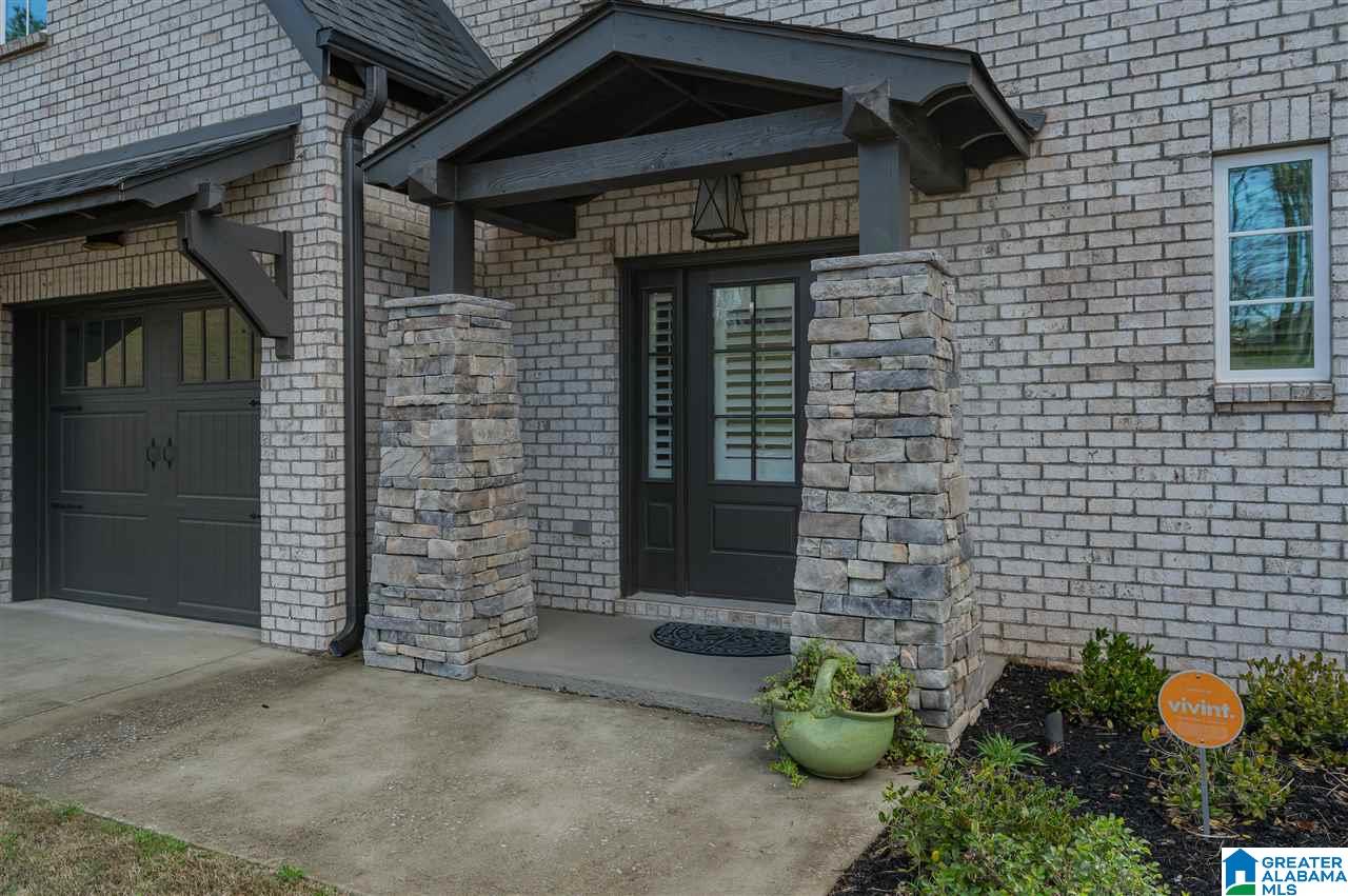 2273 Samuel Pass Birmingham, AL 35226 - Photo 3 of 50