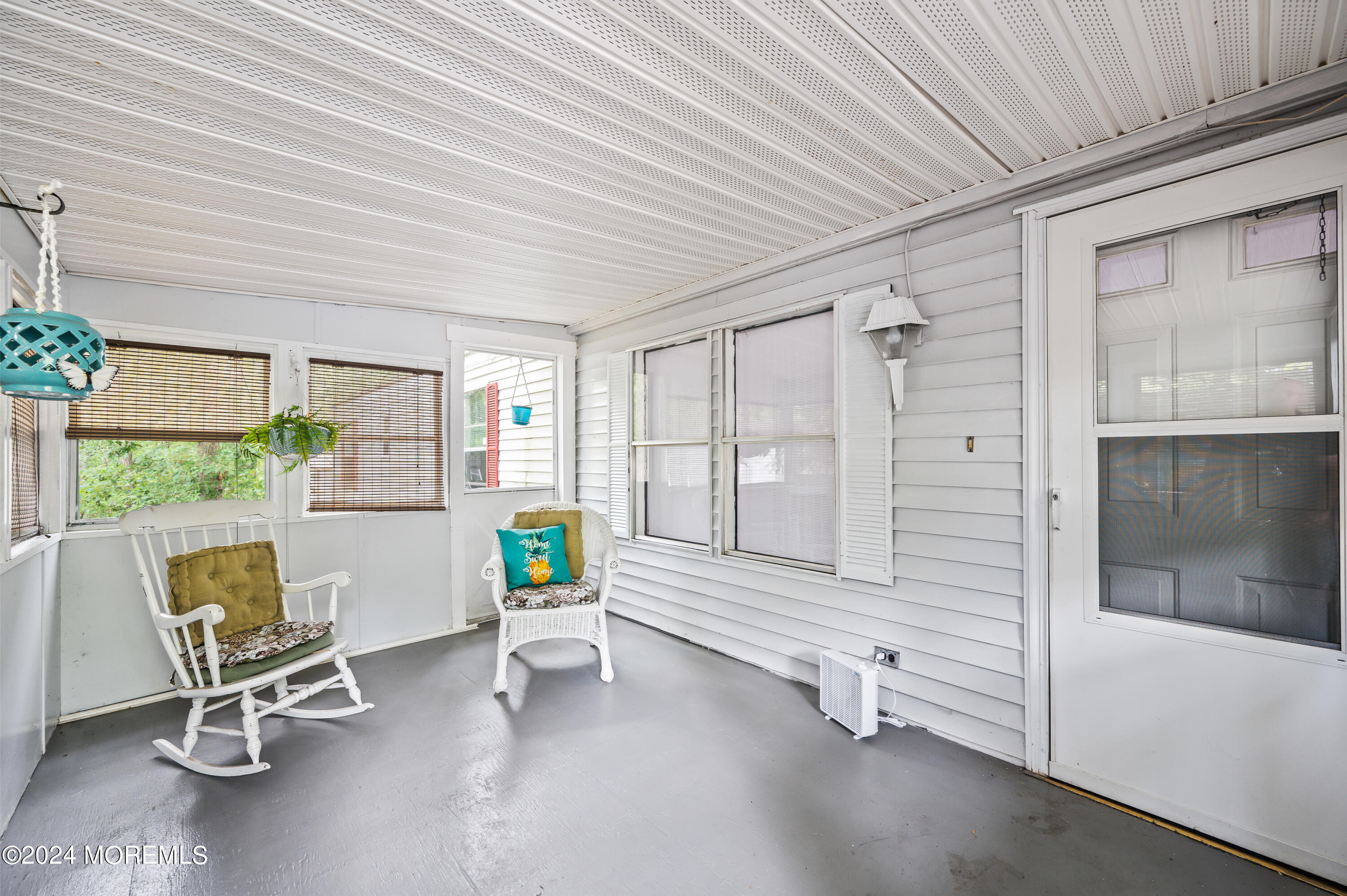 519 Roberts Road Toms River, NJ 08755 - Photo 5 of 25 Sun 1