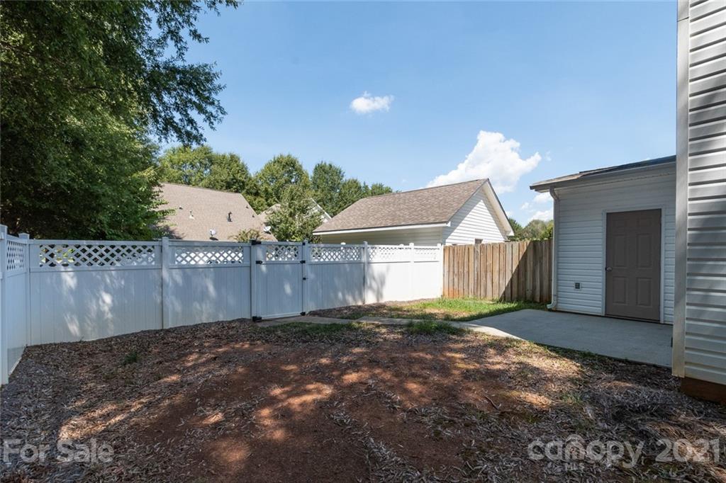 13105 Meadowmere Road Huntersville, NC 28078 - Photo 28 of 36 Gallery Image 28