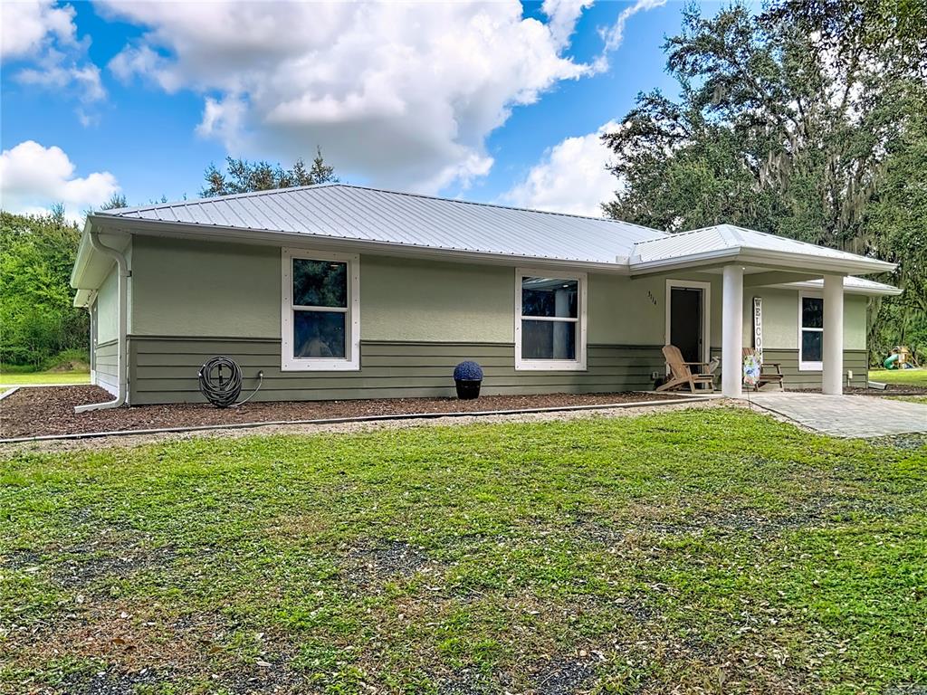 3114 Southeast Brown Road Arcadia, FL 34266 - Photo 5 of 61 a house view with a garden space