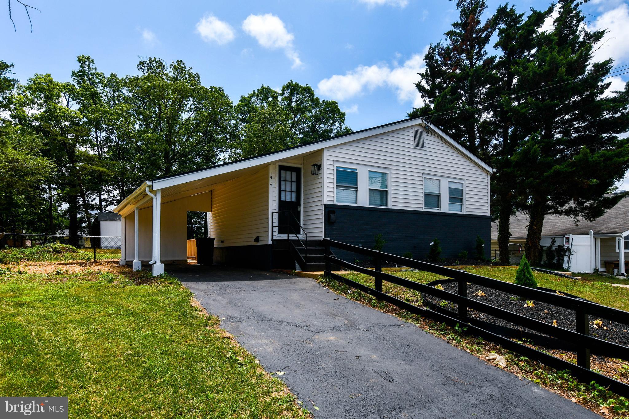 1517 Colony Road Oxon Hill, MD 20745 - Photo 3 of 31 Gallery Image 3