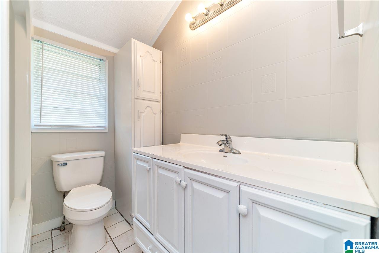 413 1st Way Pleasant Grove, AL 35127 - Photo 9 of 16