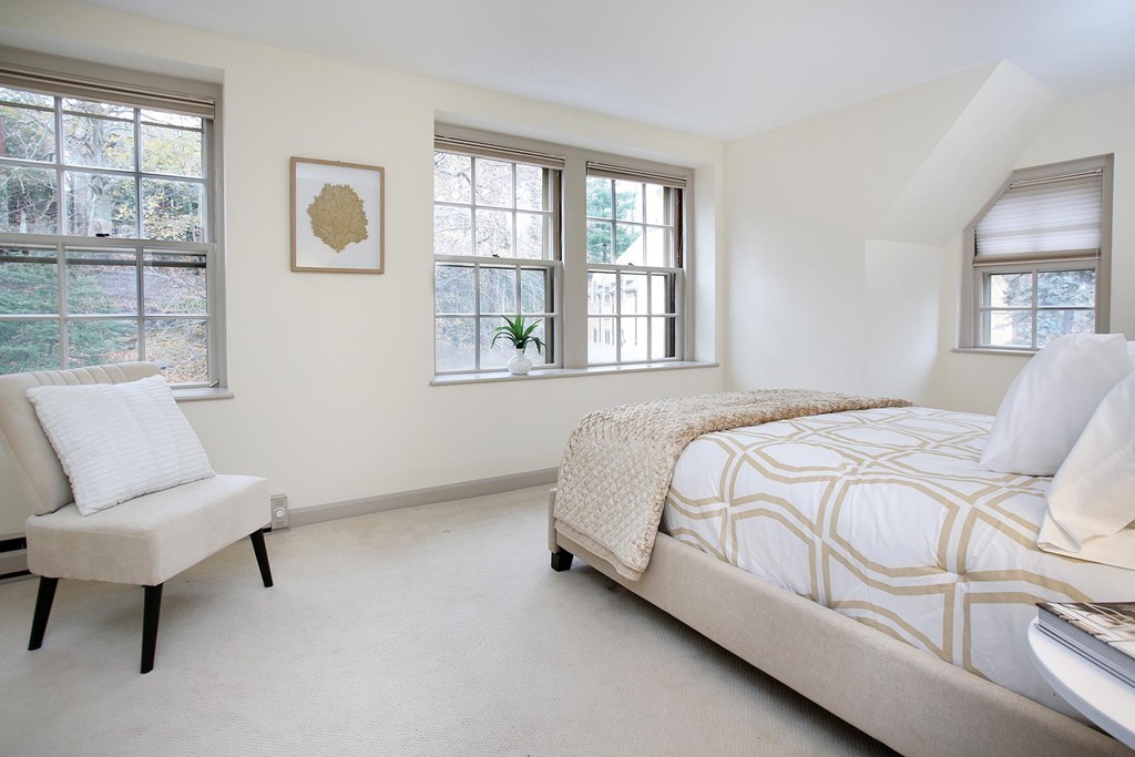 65 Glen Road, Unit H12 Brookline, MA 02445 - Photo 6 of 8 Gallery Image 6