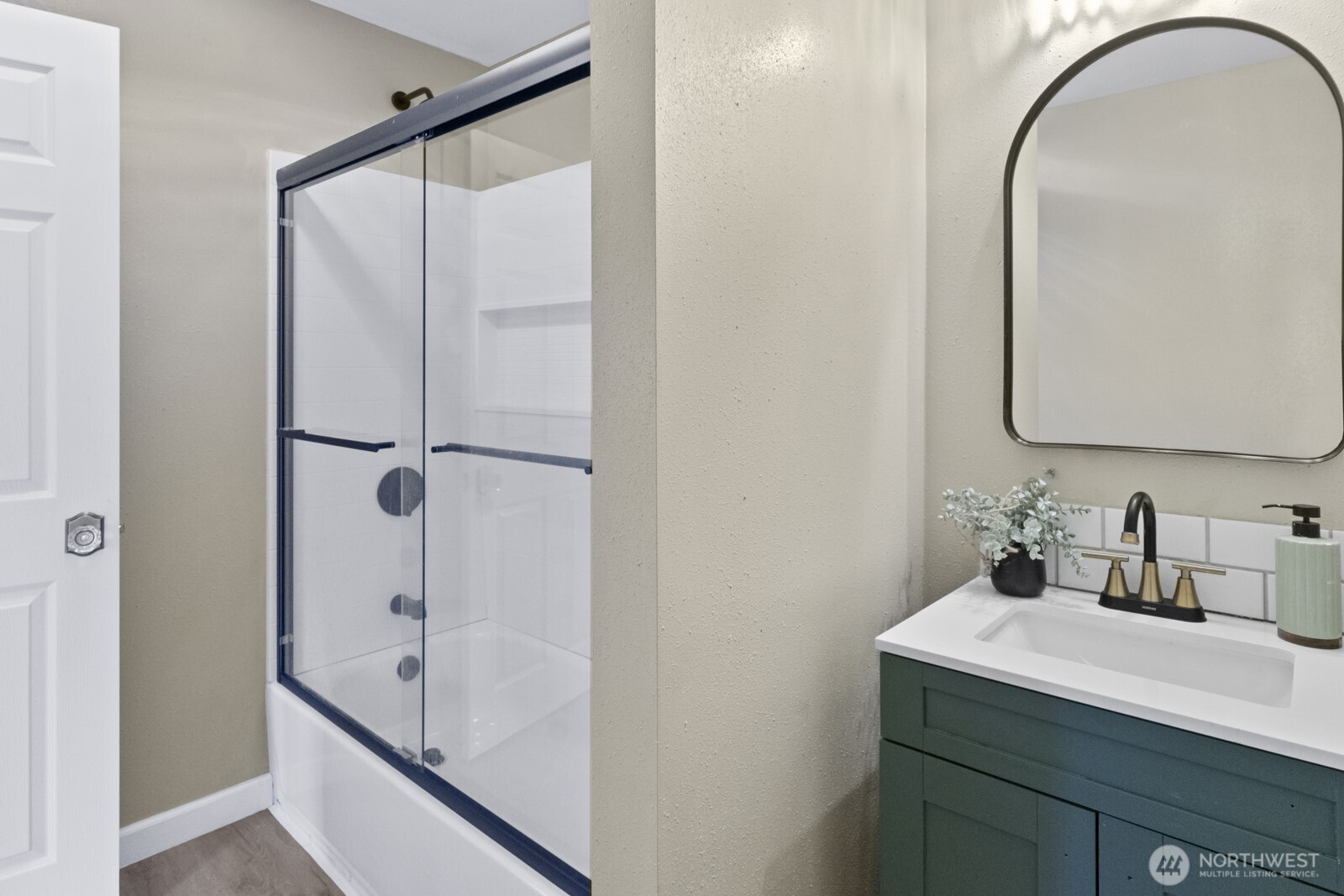 39618 Meridian East Eatonville, WA 98328 - Photo 20 of 32