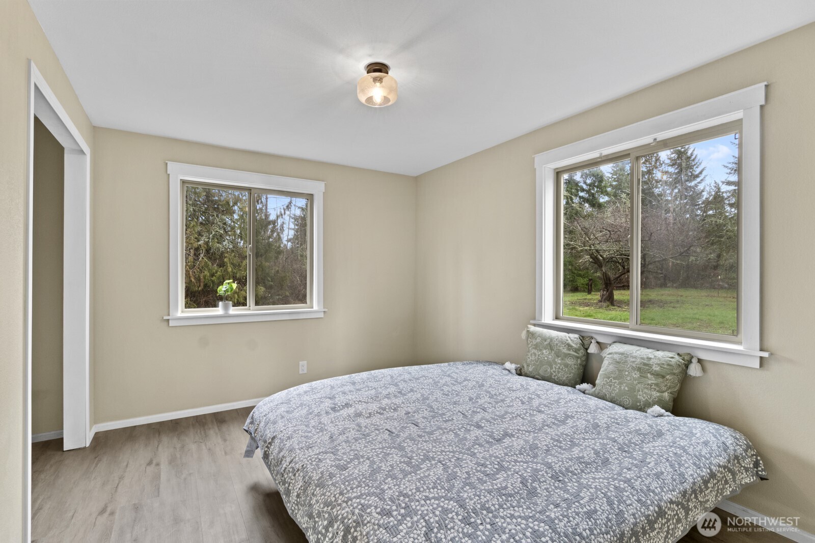 39618 Meridian East Eatonville, WA 98328 - Photo 22 of 32