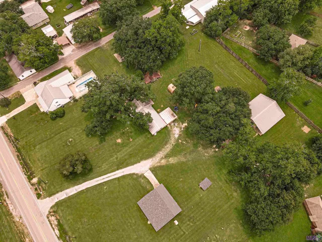 $285,000 | 35467 Highway 74, Geismar, LA 70734