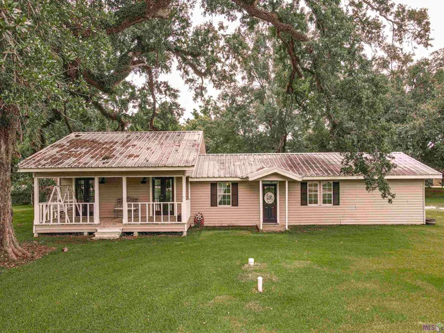 $285,000 | 35467 Highway 74, Geismar, LA 70734