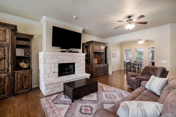 $3,500 | 2784 Indian Wells Drive East, Kerrville, TX 78028