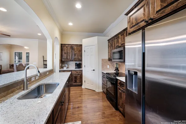 $3,500 | 2784 Indian Wells Drive East, Kerrville, TX 78028