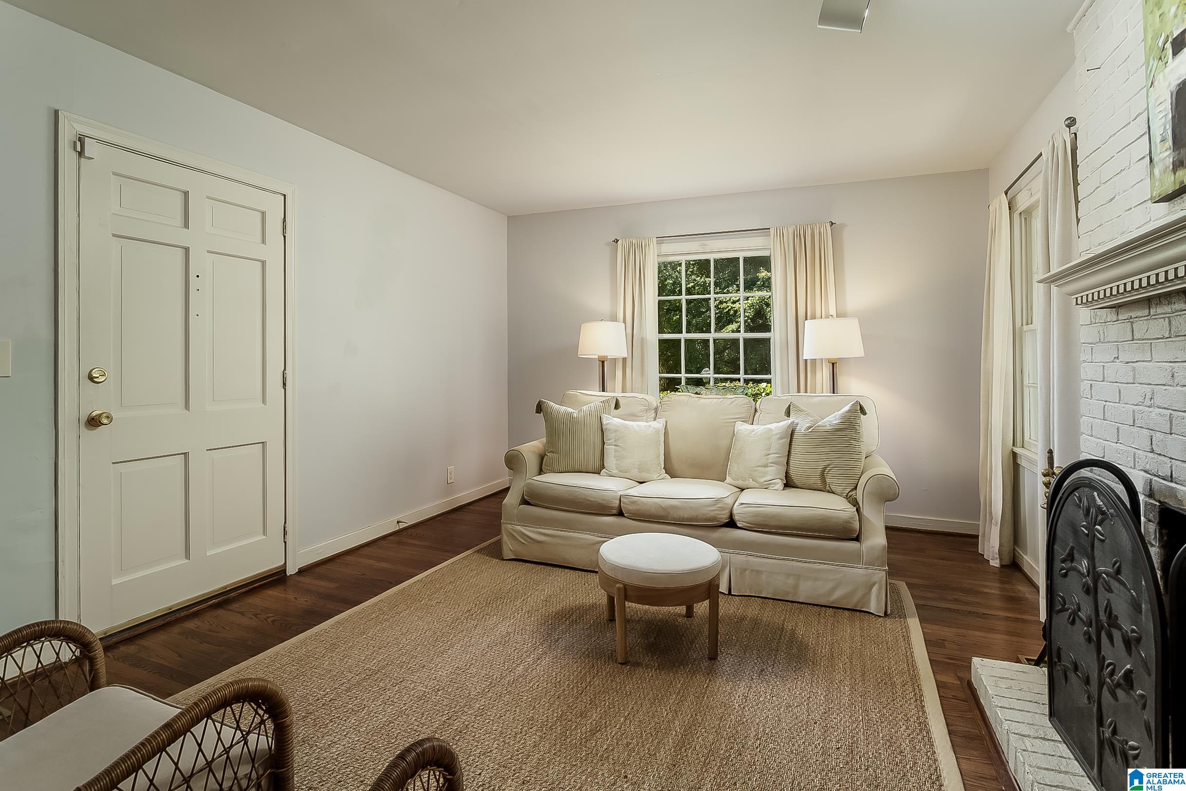236 Kent Lane Birmingham, AL 35209 - Photo 7 of 37