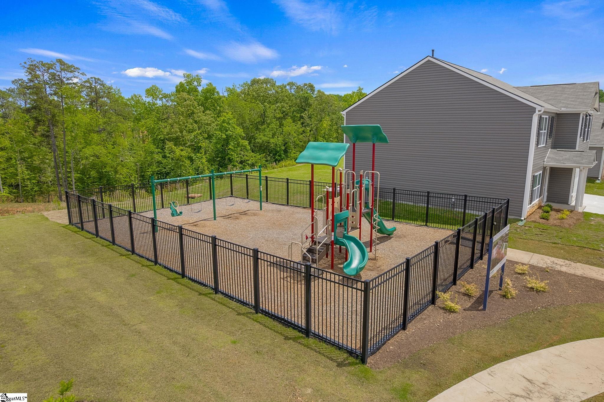 732 Wolverine Lane Woodruff, SC 29388 - Photo 35 of 37