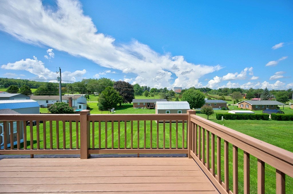 128 Sunset View Road Rural Retreat, VA 24368 - Photo 18 of 83 Gallery Image 18