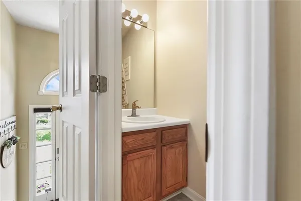 $225,000 | 2 Cherryhurst Lane, Bridgeville, PA 15017