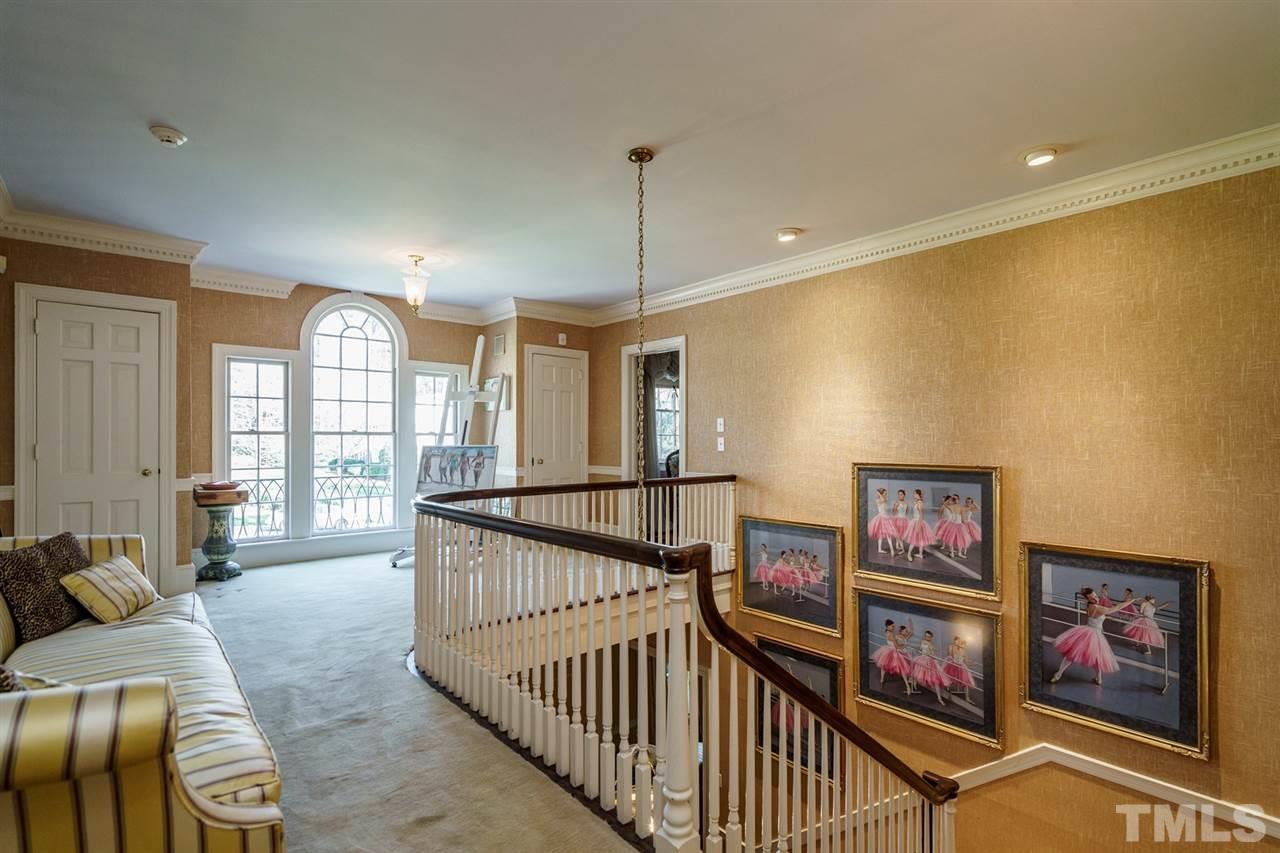 2513 Lewis Farm Road Raleigh, NC 27608 - Photo 20 of 29
