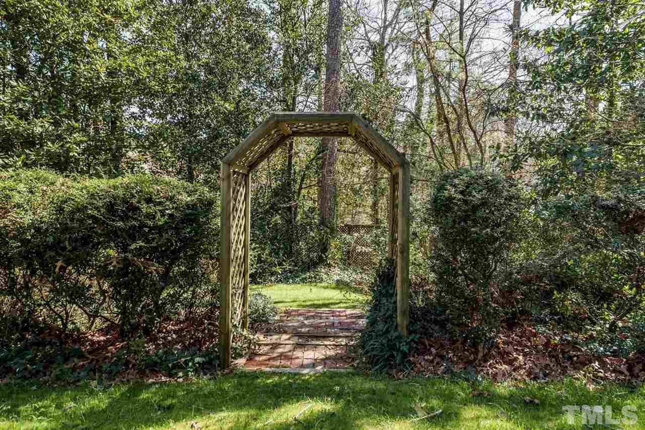 2513 Lewis Farm Road Raleigh, NC 27608 - Photo 28 of 29