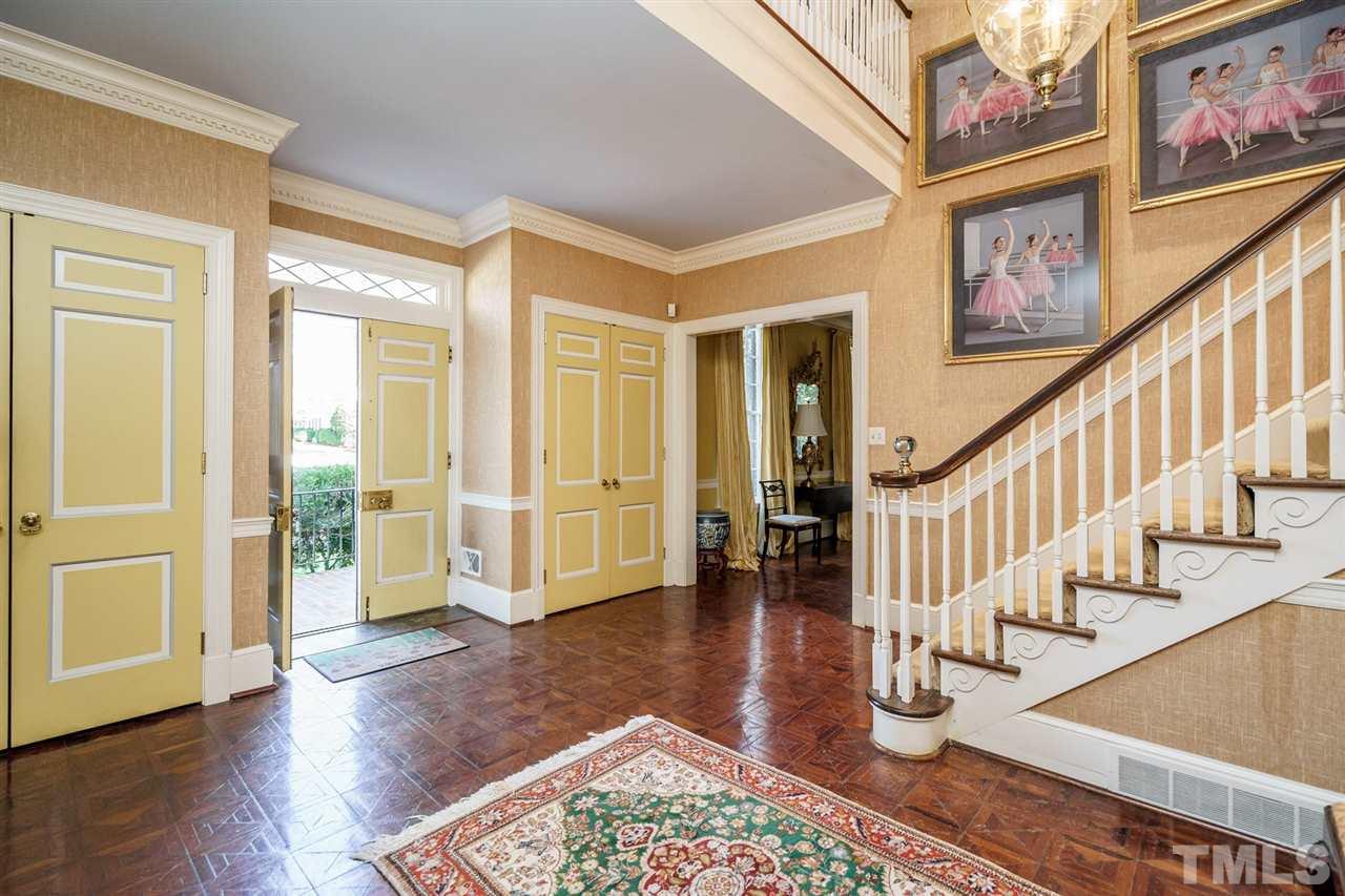 2513 Lewis Farm Road Raleigh, NC 27608 - Photo 5 of 29