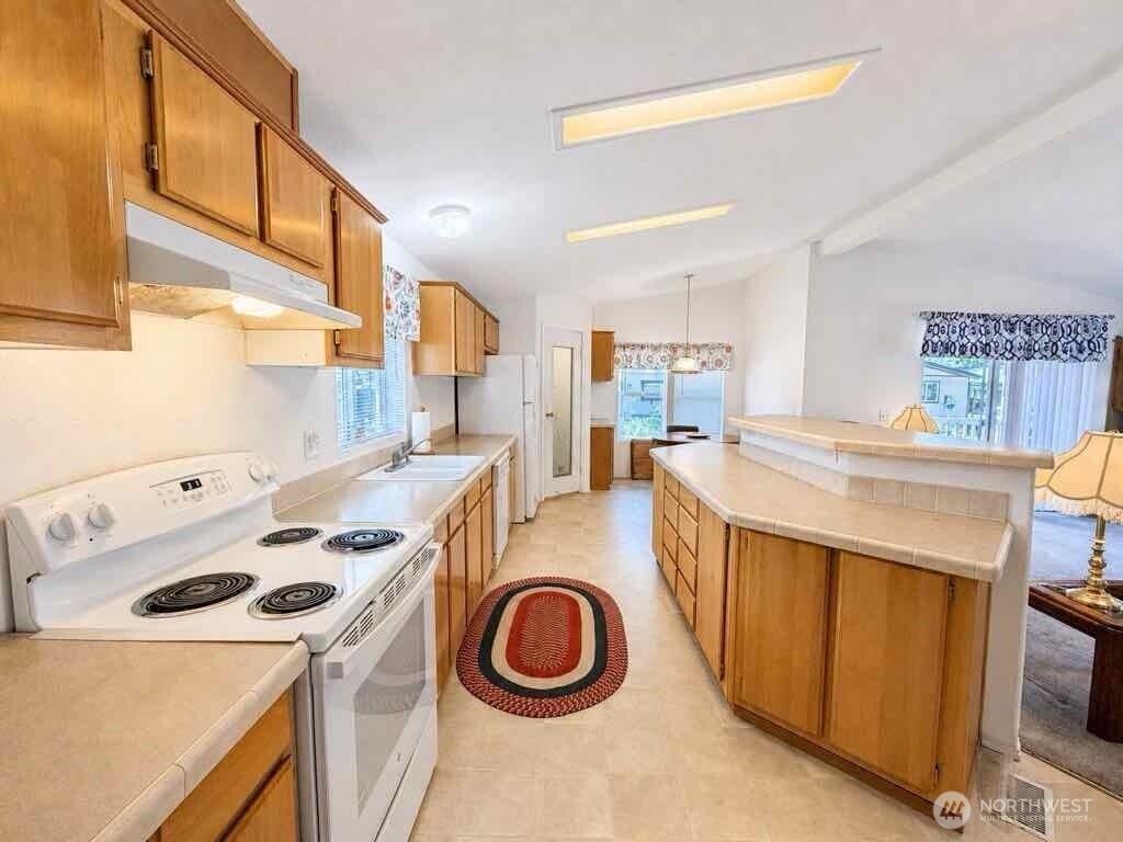 10239 185th Avenue Southwest, Unit 10 Rochester, WA 98579 - Photo 16 of 20