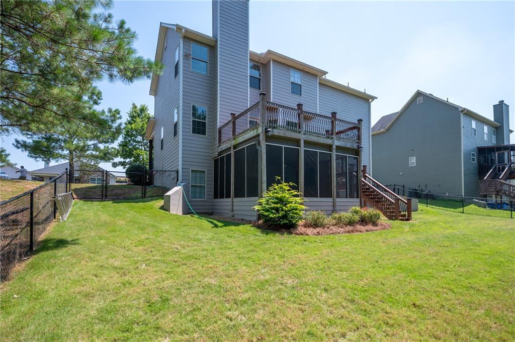 722 Riverside Drive Calhoun, GA 30701 - Photo 3 of 43