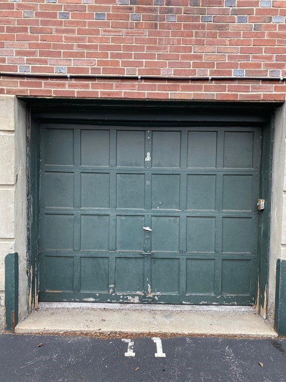 150 Beaconsfield Road, Unit T2 Brookline, MA 02445 - Photo 12 of 16